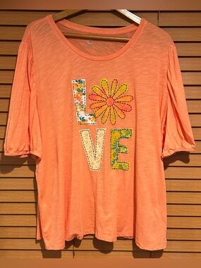 NWOT Cato Coral Orange "LOVE" Floral Appliqué Top